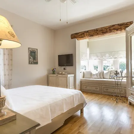 Luce Design - Special Category 4*