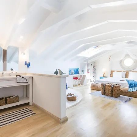 Luce Design - Special Category Hotel 4*