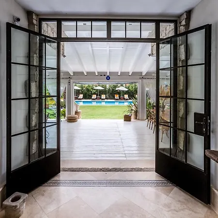 Luce Design - Special Category Ξενοδοχείο 4*